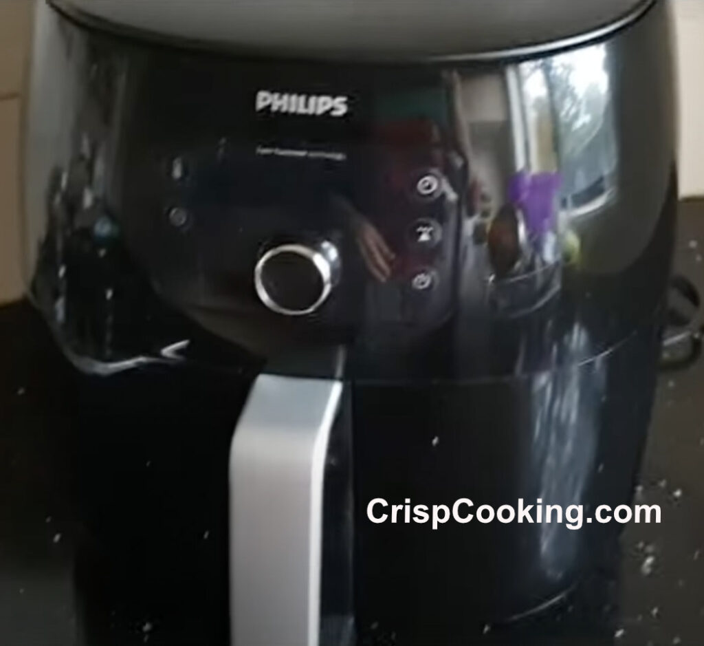Cleaned Philips air fryer