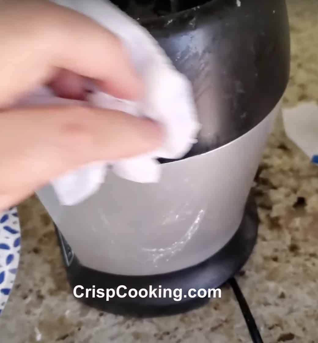 How to Clean a Ninja Blender Simple Guide with 25 Photos Crisp Cooking