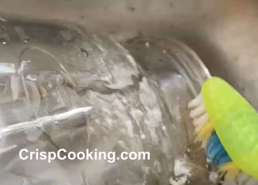 How to Clean an Oster Blender Simple Guide with 12 Pictures Crisp Cooking