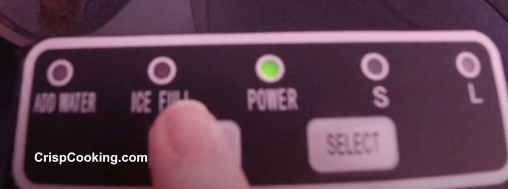 How to Clean a Frigidaire Ice Maker - 20 Simple Steps with Pictures ...